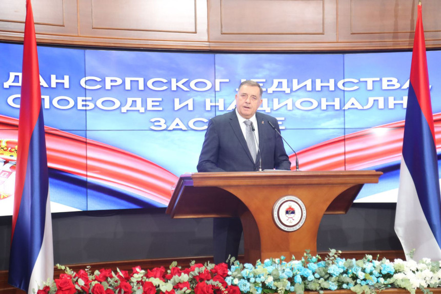 Srpska i Srbija  slave Dan srpskog jedinstva i nacionalne zastave