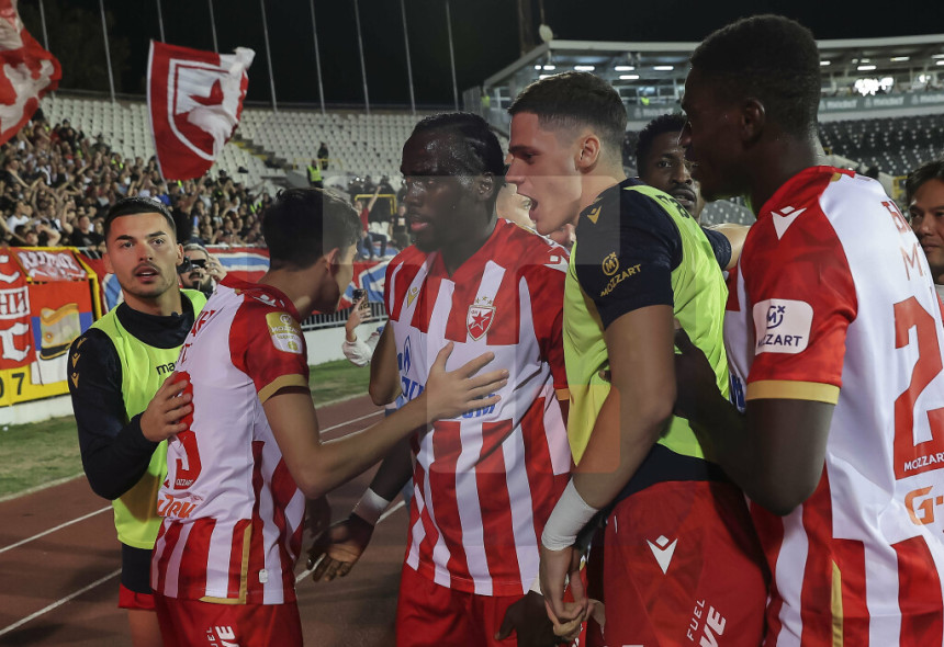 Crvena zvezda "pregazila" Partizan u derbiju