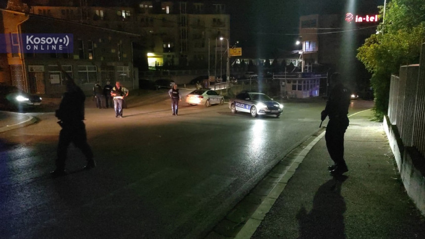 Jaka detonacija kod benzinske pumpe u Zvečanu