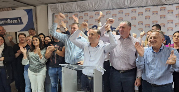 U Šamcu potpuni debakl SNSD-ove liste za odbornike