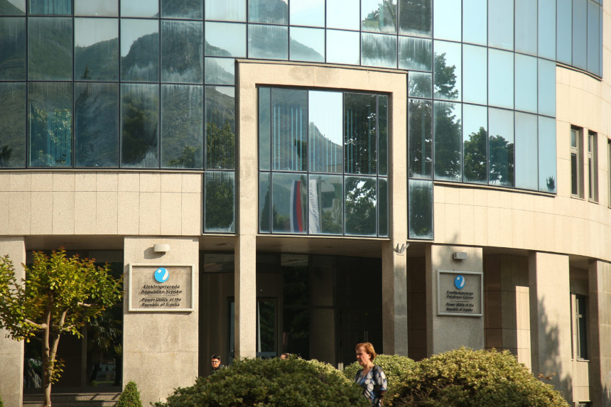 Миличевић: Јавашлук у јавним предузећима плаћају грађани