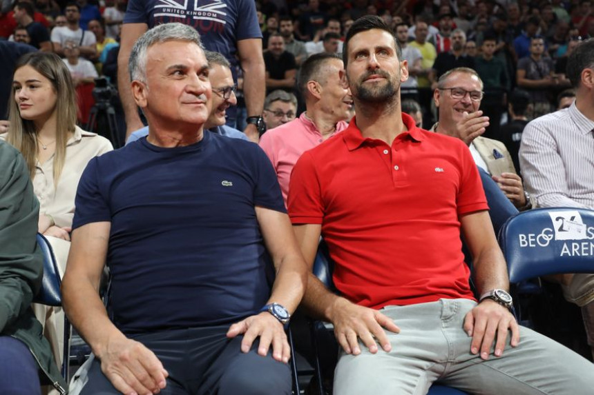 Отац Новака Ђоковића оперисан у Клиничком центру