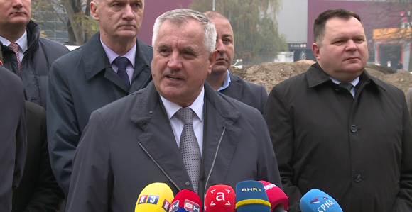 Упућена иницијатива ЕРС о поскупљењу струје у Српској