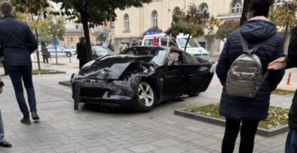 Бањалука: Четворо повријеђено у жестоком судару