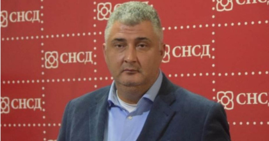 Миловановић пријети узимањем функција онима који оду са Петровићем