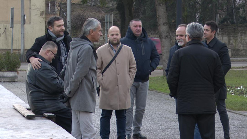 Medicinari traže povećanje plate za 200 maraka