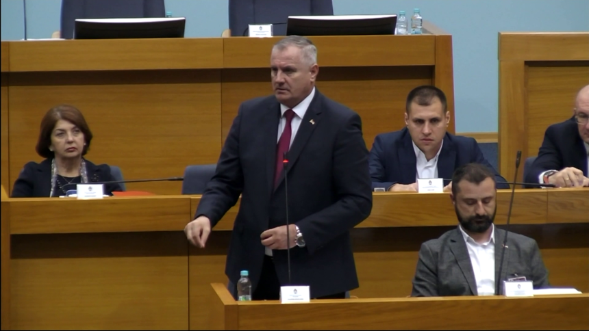 Kredit od 100 miliona evra i dalje pod velom tajni