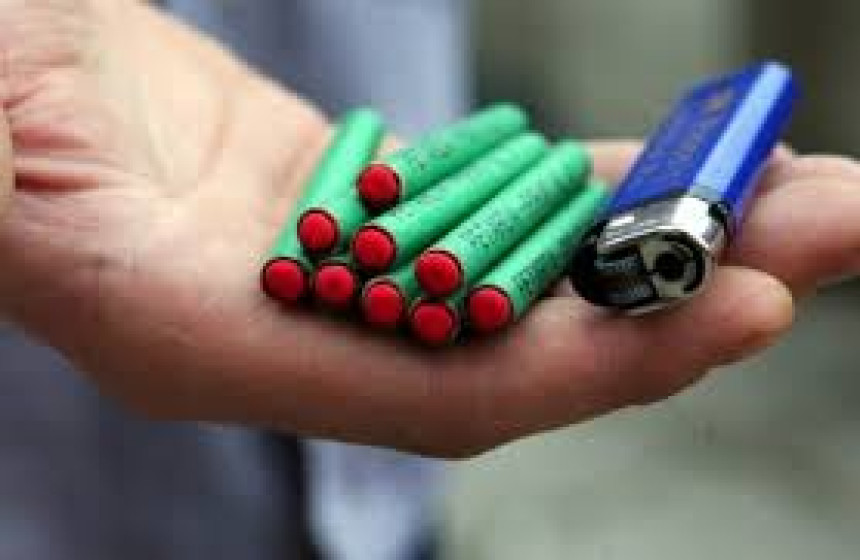 Djeca završila u bolnici zbog izazova sa petardom