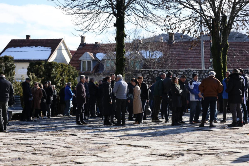 Ne može biti sahranjen s ljudima koje je ubio