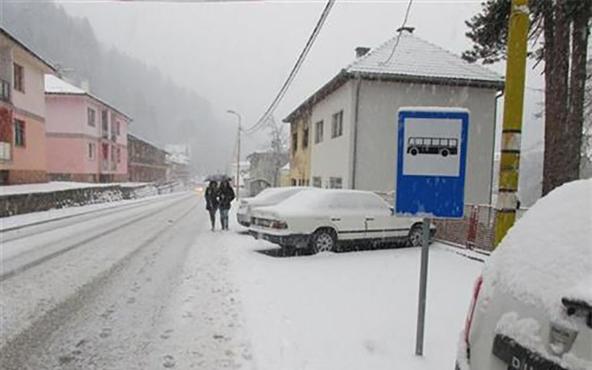 Srebrenica: Putevi teško prohodni, sela bez struje
