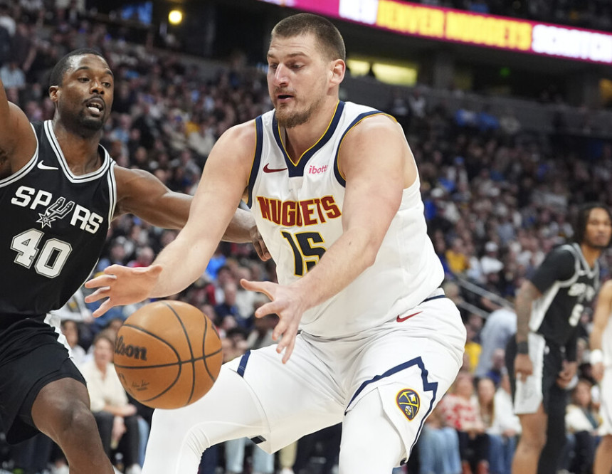 Košarkaši Denvera pobijedili, Jokić ubacio 46 poena