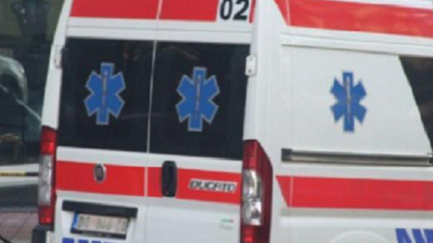 Putnik preminuo u toku leta iz Njujorka za Beograd