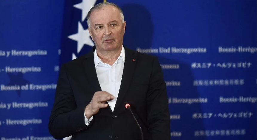 Helez zabranio prelet vojnog aviona ili helikoptera iz SRB