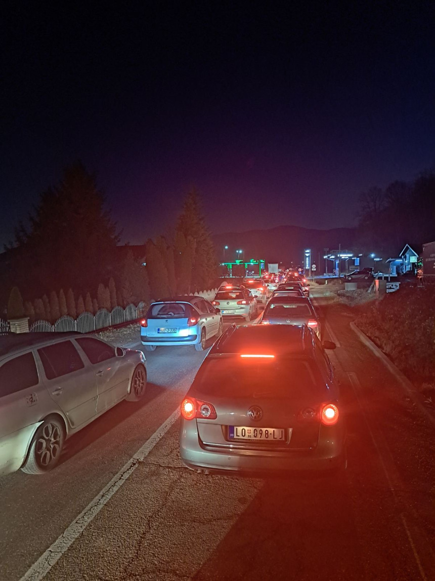 Kilometarske kolone kod GP Šepak