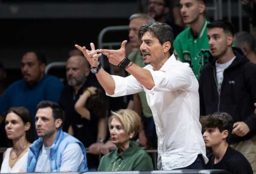 Janakopulos sprema ludi novac za Kendrika Nana