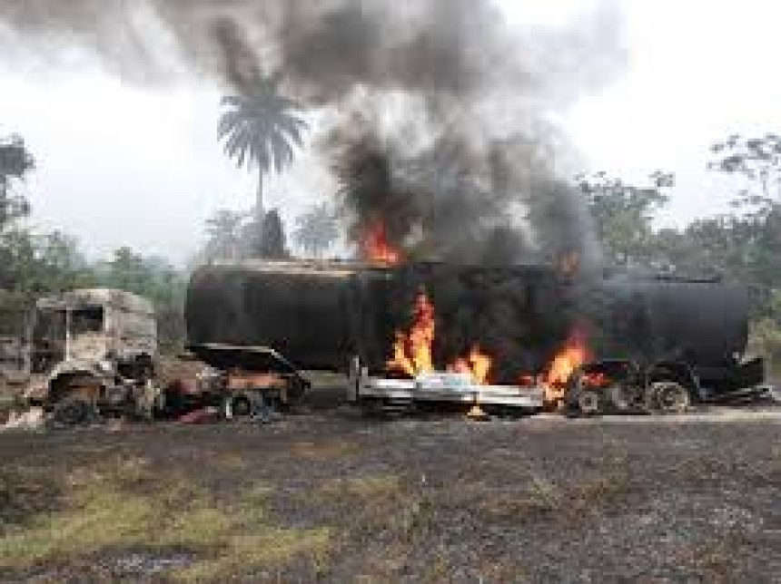 U eksploziji cisterne sa gorivom najmanje 60 mrtvih