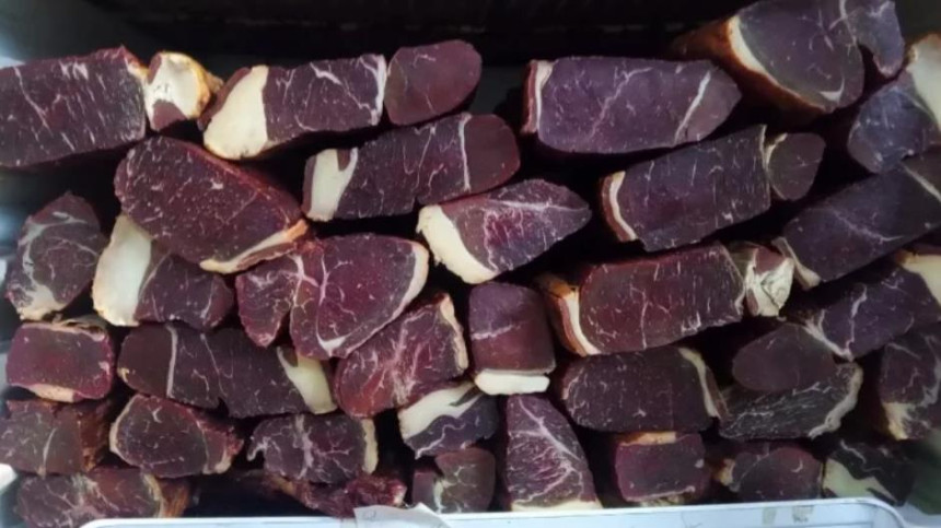 Cijene suvog mesa u BiH: Kilogram od 30 do 50 maraka