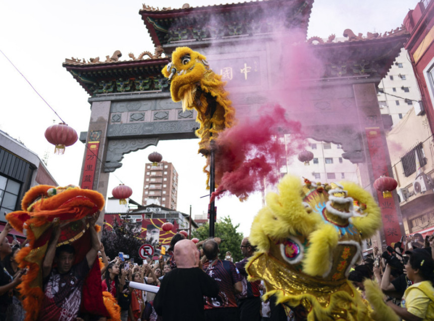 Kineska Nova godina svečano dočekana širom Azije