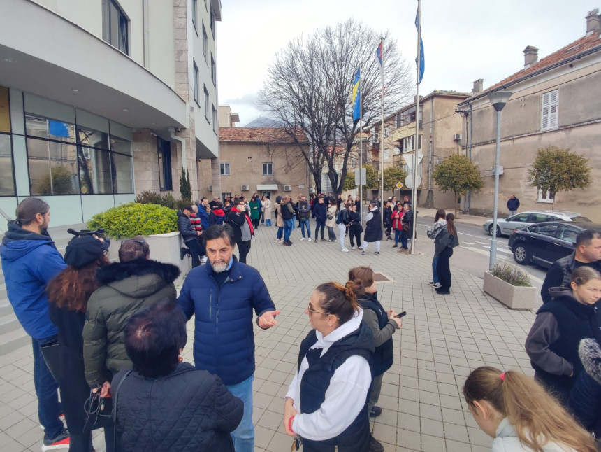 Otac pretučenog mladića poziva na protest u Trebinju