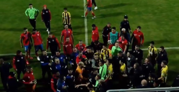 Tukli se igrači i treneri Borca i Kairata (VIDEO)