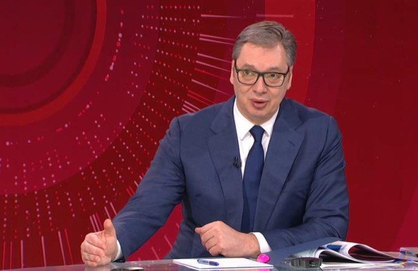 Vučić: Nastaviću da insistiram na dijalogu sa studentima