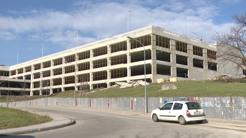 Izgradnja parkinga kod UKC-a novi „Skadar na Bojani“