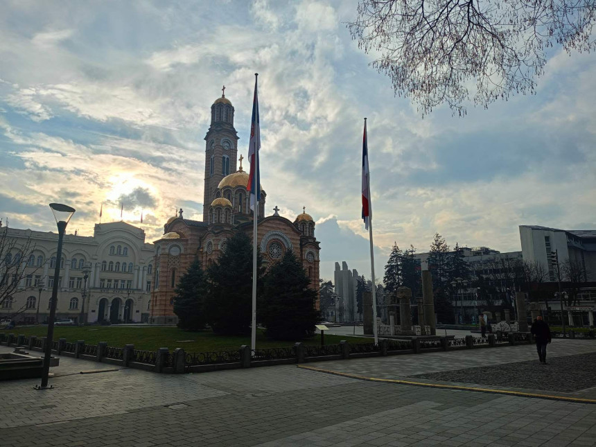 Skraćeno radno vrijeme u petak u Republici Srpskoj