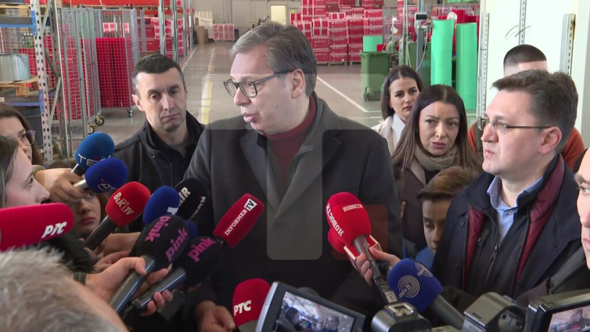 Vučić: Male fabrike naših građana veliko blago