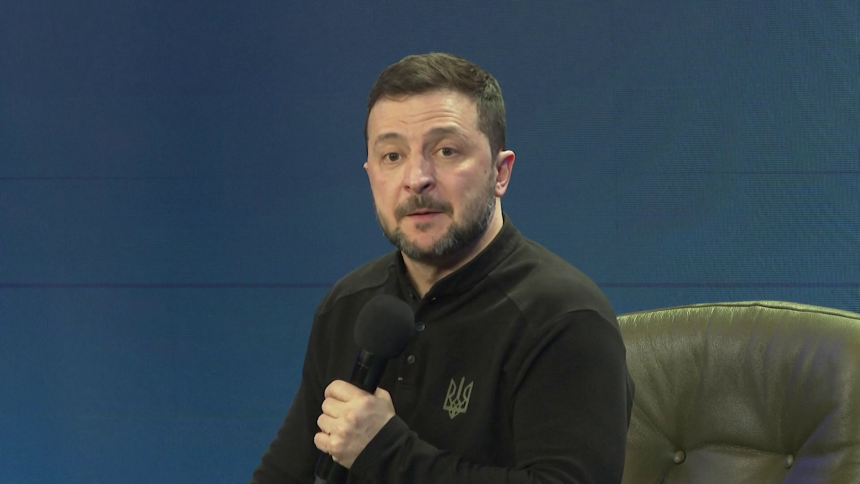 Zelenski o ratu: Tri godine otpora i heroizma Ukrajinaca