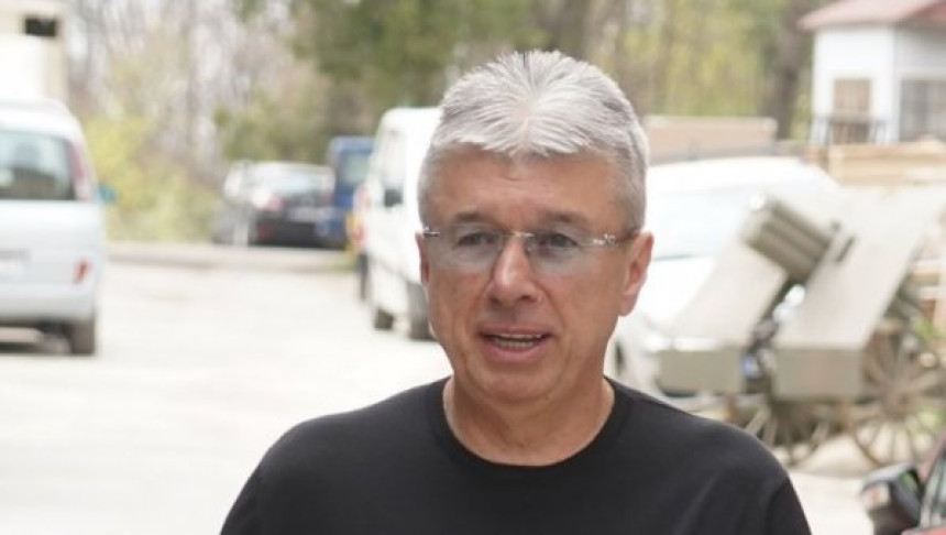 Poznato kada će i gdje biti sahranjen Saša Popović