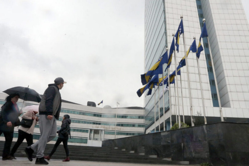 Odbila da posluša Dodika - Nije me on zaposlio, nego moje obrazovanje i kvalifikacije na konkursu!