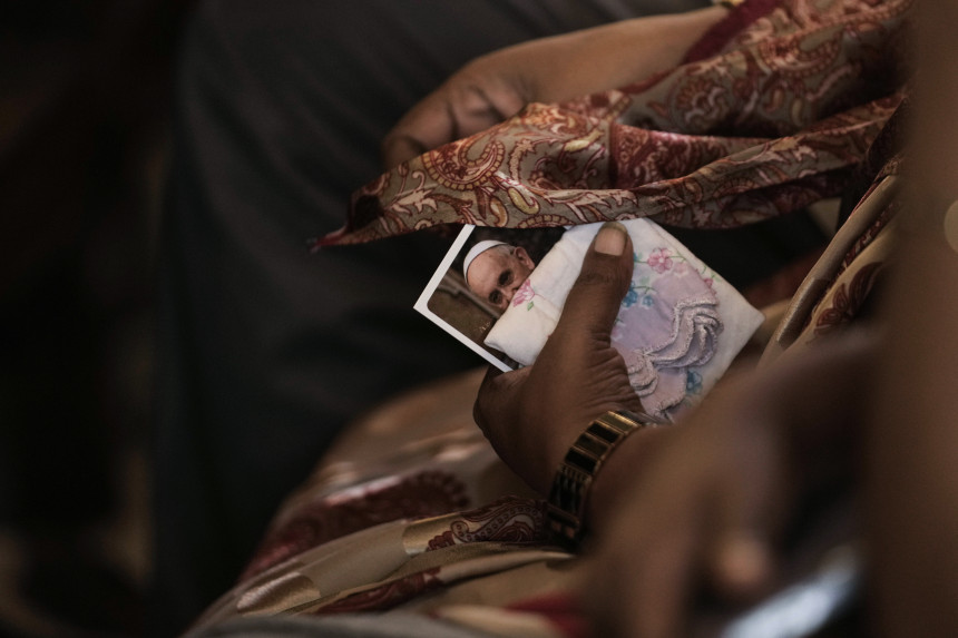 Papa stabilno, po četvrti put odsutan sa nedeljne molitve