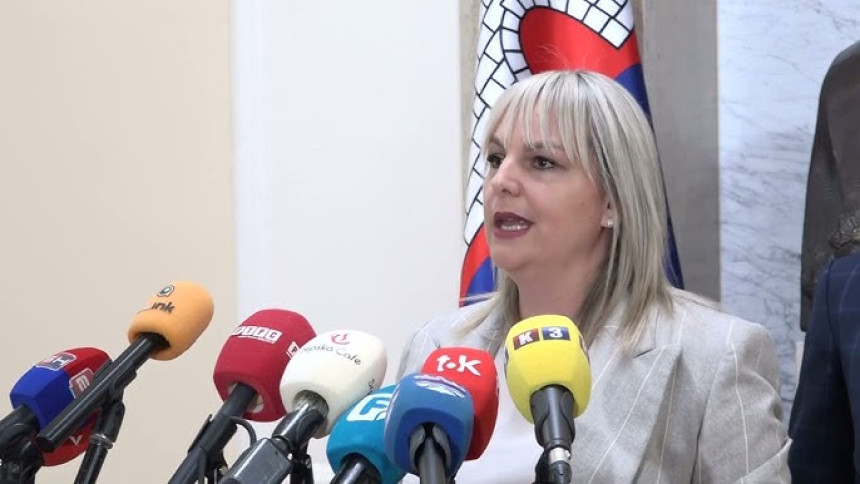 SNSD-ova većina nikada nije manje radila u Banjaluci