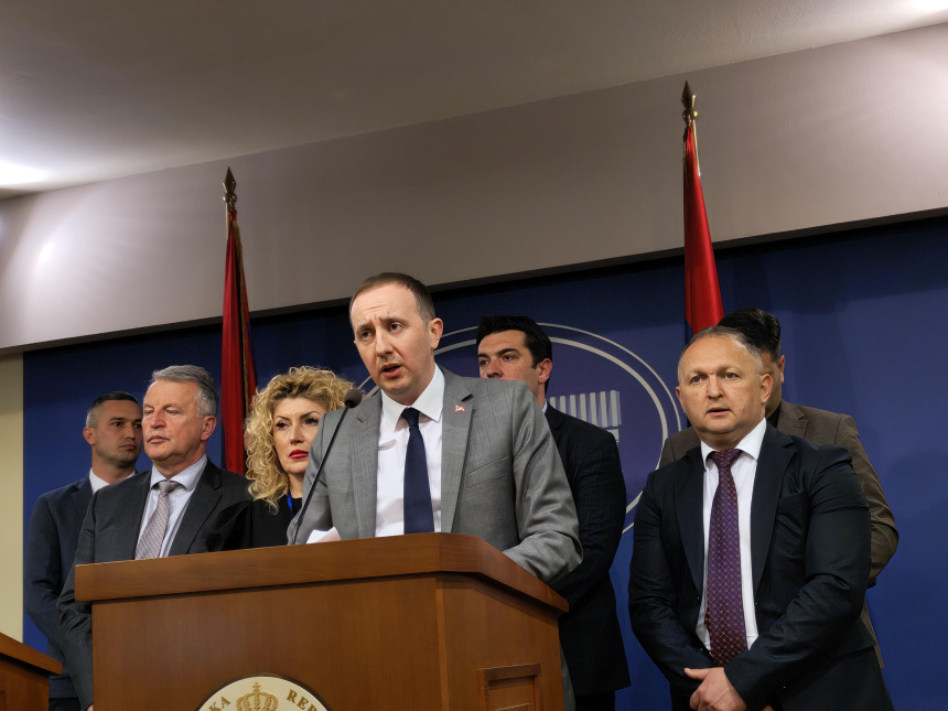 Stevandić patriota zaspe u jednoj, a probudi se u drugoj stranci