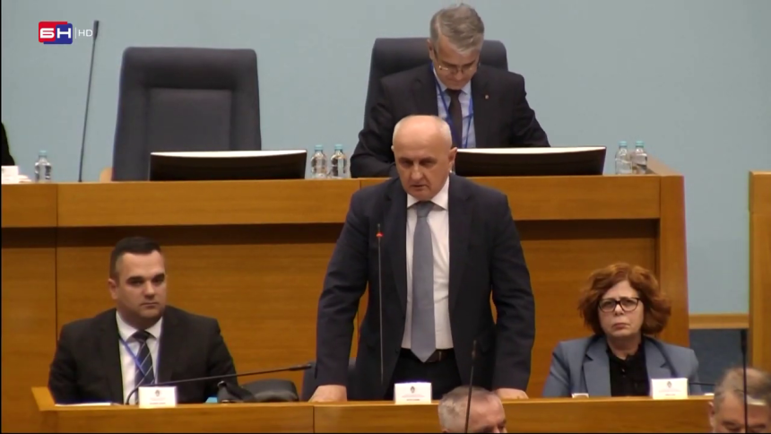 Đokić tvrdi: Neće biti poskupljenja struje u 2025. godini