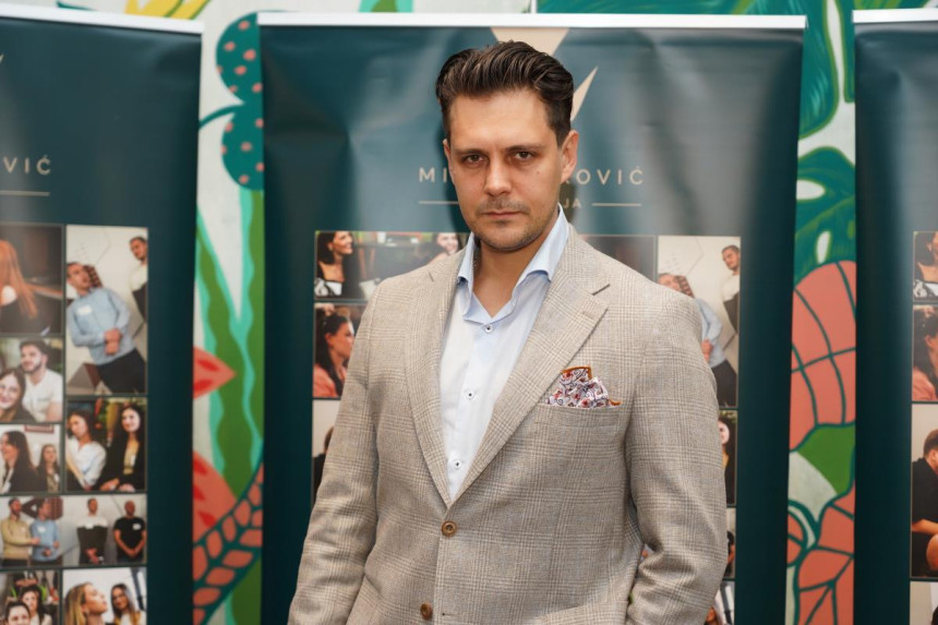 Biković zarađuje milione za samo jedan dan snimanja
