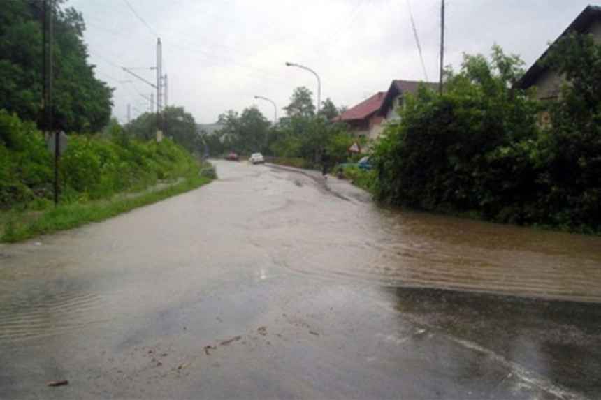 U Doboju vanredno, nadležne službe u pripremi za najgore
