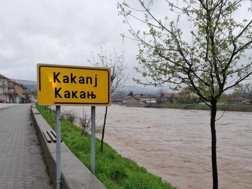 Жена скочила у набујалу ријеку Босну код Какња
