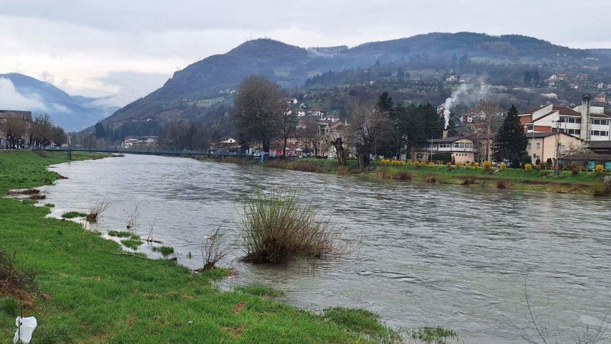 Srbija: Izlio se Jadar, uvedena redovna odbrana od poplava