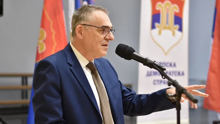 Preusmjeriti novac od “kumove zgradu” na kupovinu skenera