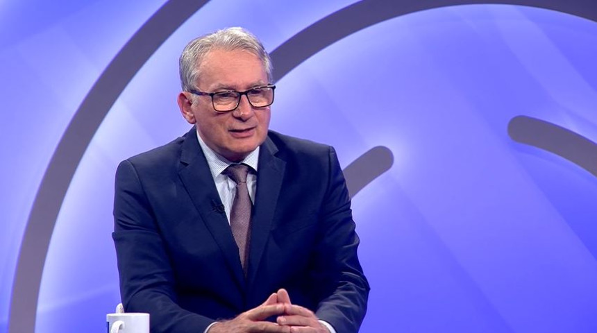 Špirić je nelegitiman, danas su pristali na njegovu režiju