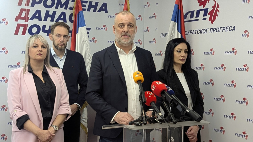 SNSD većina u gradu nastavlja sa destrukcijama