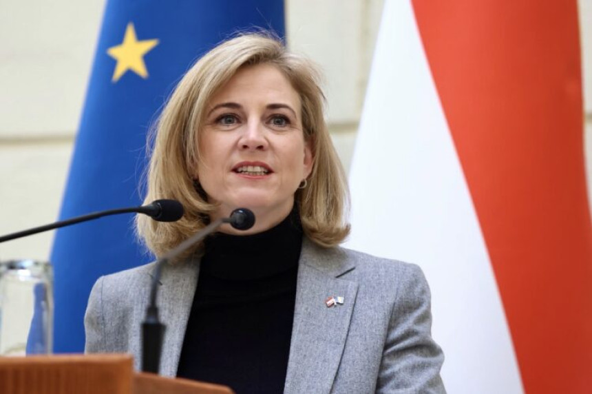 Sankcije stupile na snagu: Dodik, Stevandić i Višković ne mogu ući u Austriju