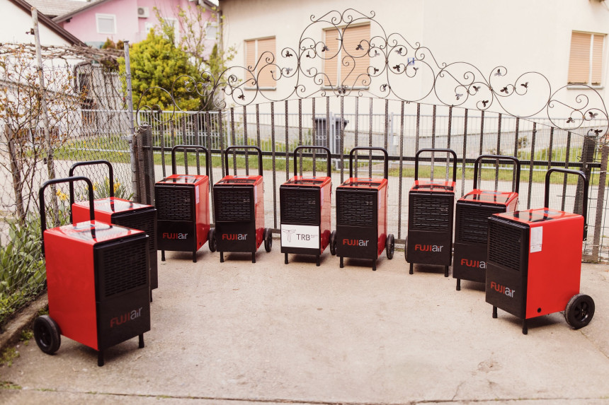 TRB obezbijedio mašine za isušivanje vlage u Prijedoru