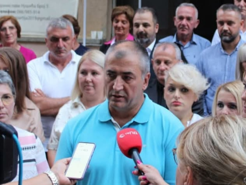 Dodik je u pričanju bajki bolji od slavne braće Grim