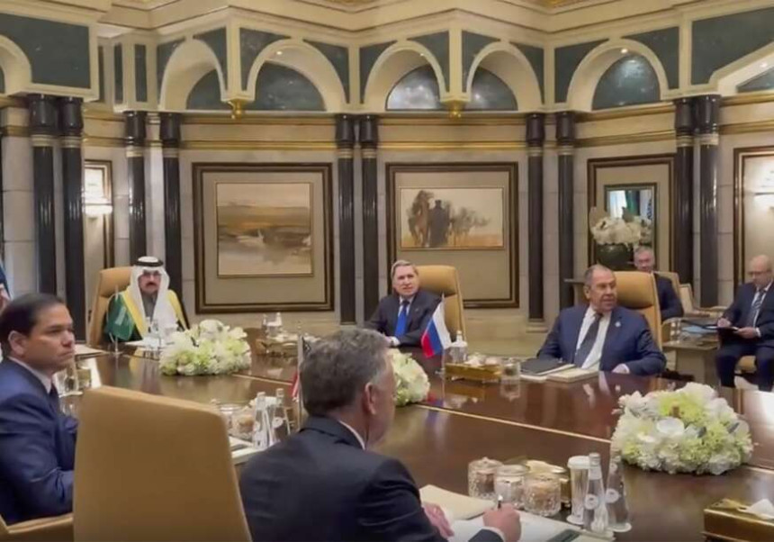 Zakazani mirovni pregovori Ukrajine i Rusije u Ankari