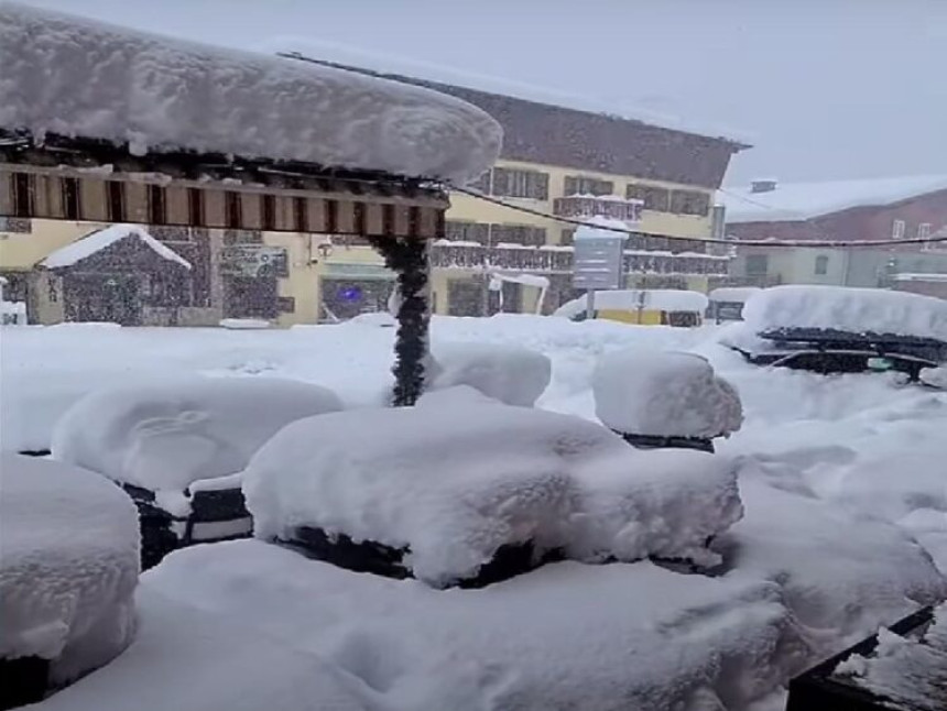 Veliko nevrijeme poharalo Alpe, tri osobe stradale