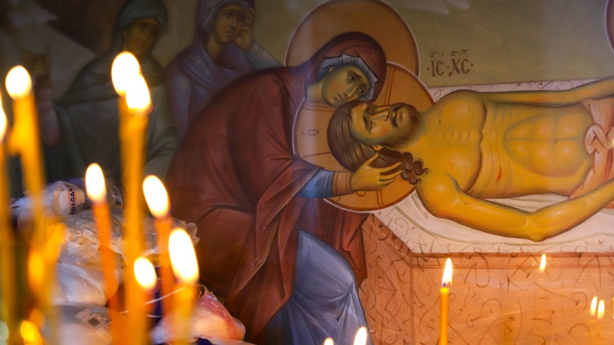 Danas je Velika subota, drugi dan hrišćanske žalosti