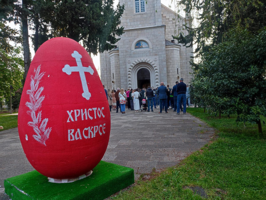 Zvaničnici čestitali najveći hrišćanski praznik - Vaskrs
