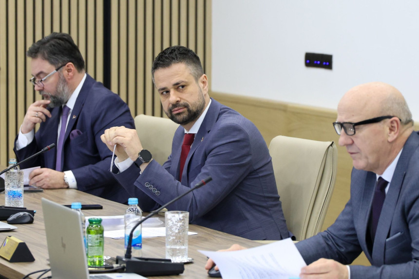 Нови приједлог: 200 милиона КМ узети од Централне банке?!